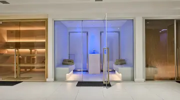 Holm Boutique and Spa