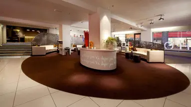 Home Hotel Folketeateret