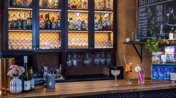 Home Hotel Tapto