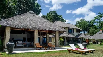 Home The Residence