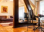 Home & Travel Apartments