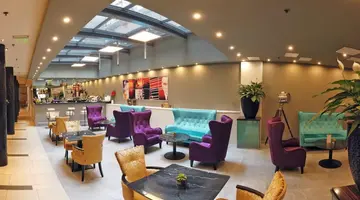 Honest Budapest by Chic&Basic