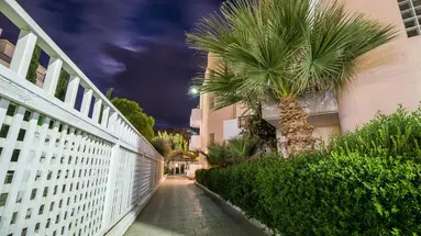 Horizon Beach Hotel
