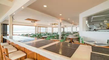 Horizon Beach Hotel