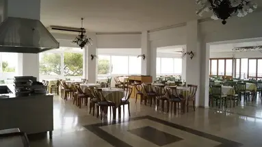 Horizon Beach Hotel