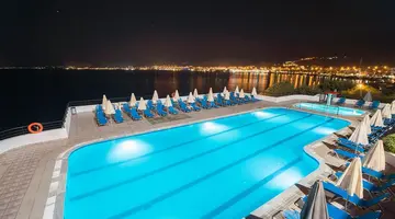 Horizon Beach Hotel