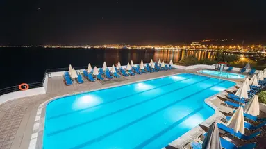 Horizon Beach Hotel