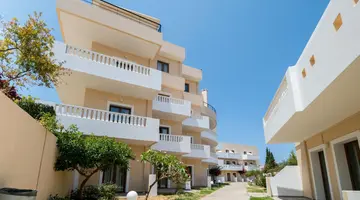 Horizon Beach Hotel