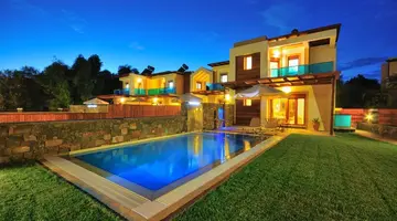 Horizon Line Villas