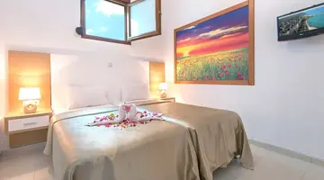 Horizon Line Villas