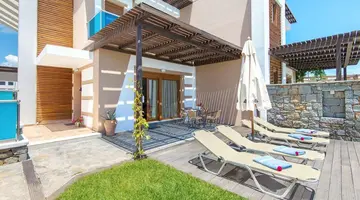 Horizon Line Villas