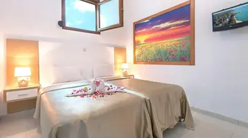 Horizon Line Villas