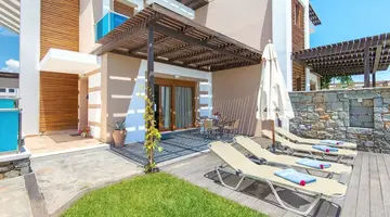 Horizon Line Villas
