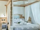 Hotel 2000 Eira