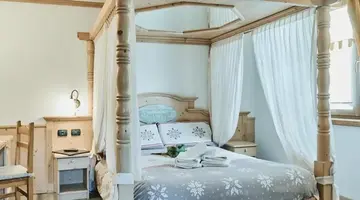 Hotel 2000 Eira