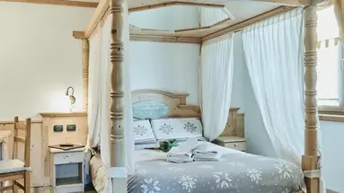 Hotel 2000 Eira