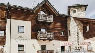 Hotel 2000 Eira