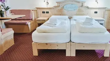 Hotel 2000 Eira