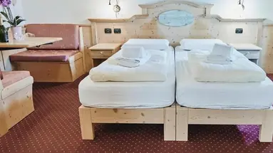 Hotel 2000 Eira