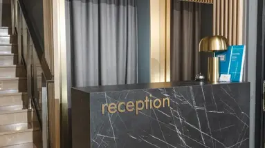 HOTEL 219