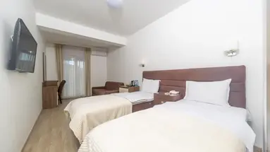 HOTEL 219