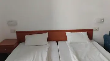 Hotel 415