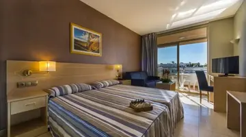 HOTEL 4R REGINA GRAN HOTEL