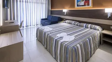 HOTEL 4R REGINA GRAN HOTEL