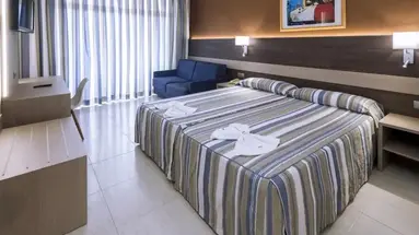 HOTEL 4R REGINA GRAN HOTEL