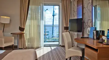 Hotel 77 Restauracja SPA