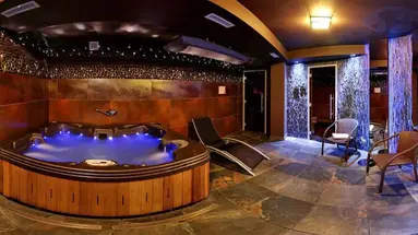 Hotel 77 Restauracja SPA