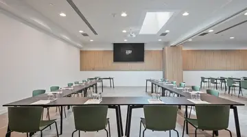 Hotel Acta Voraport