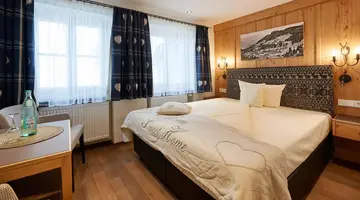 Hotel Adler