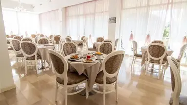 HOTEL ADRIA BEACH***