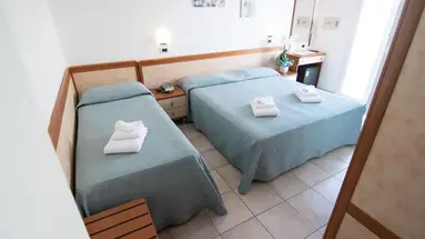 HOTEL ADRIA BEACH***