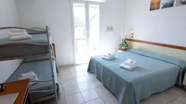 HOTEL ADRIA BEACH***