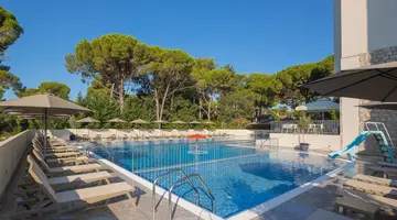 HOTEL ADRIA****