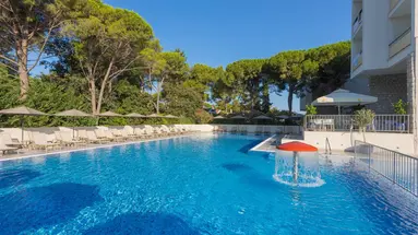 HOTEL ADRIA****