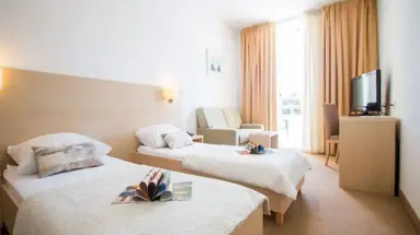 HOTEL ADRIA****