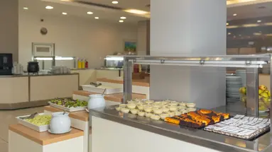 HOTEL ADRIA****