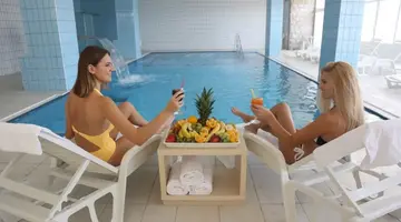 HOTEL ADRIA****