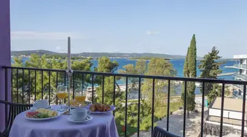 Hotel Adriatic Biograd