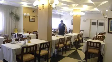 HOTEL AFERNI