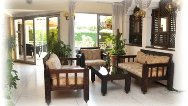 HOTEL AFERNI