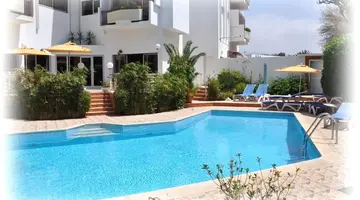 HOTEL AFERNI