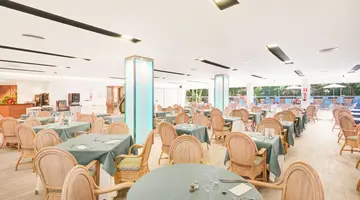 Hotel Agua Beach