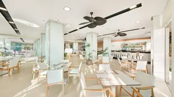 Hotel Agua Beach