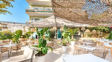 Hotel Agua Beach