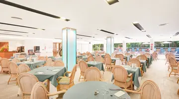 Hotel Agua Beach
