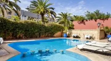 Hotel Akabar